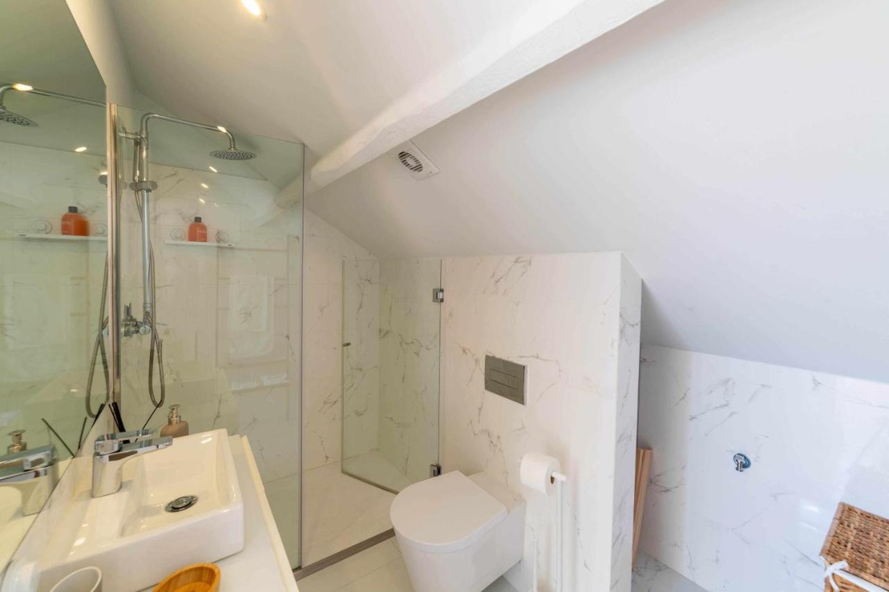 My Home Is Your Home Viana Center Apartment Viana do Castelo Esterno foto